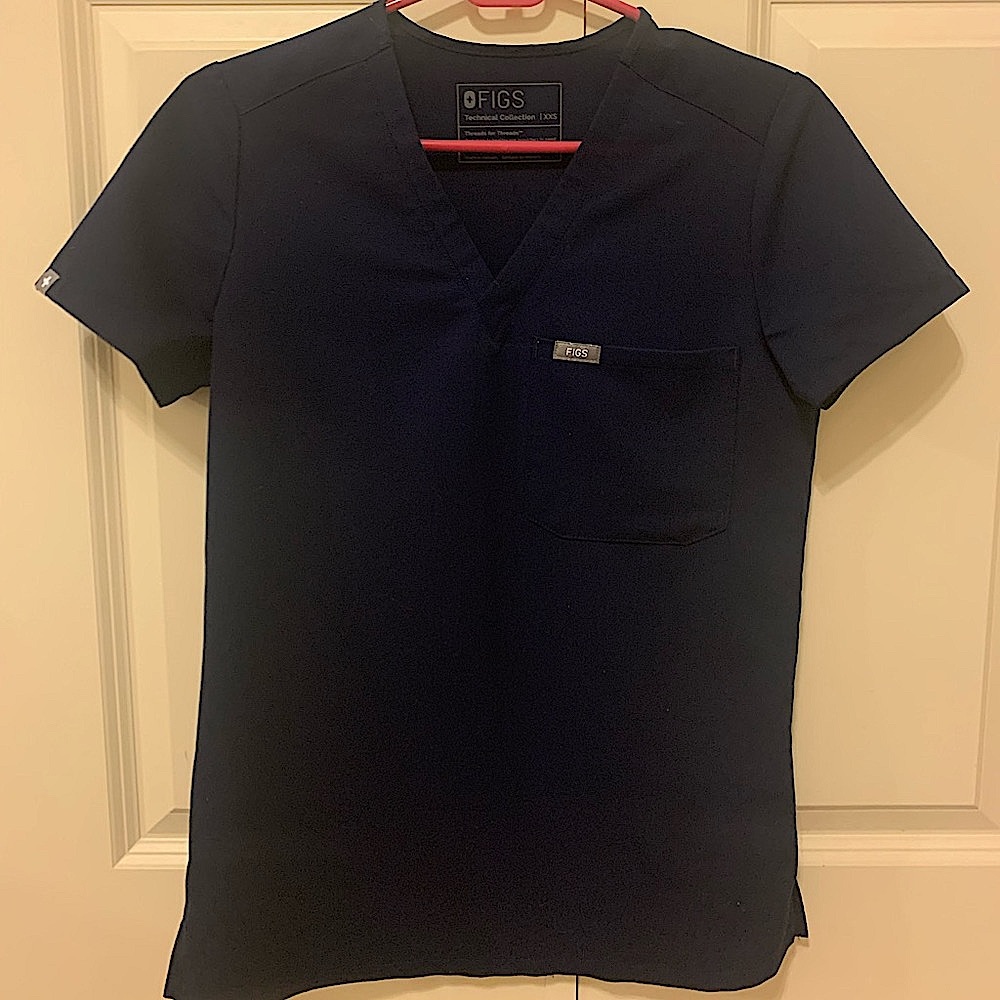 Figs Catarina top in navy size XXS